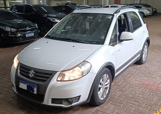 SUZUKI SX4 2.0 4X4 16V GASOLINA 4P AUTOMÁTICO SUZUKI SX4 2.0 4X4 16V GASOLINA 4P AUTOMÁTICO